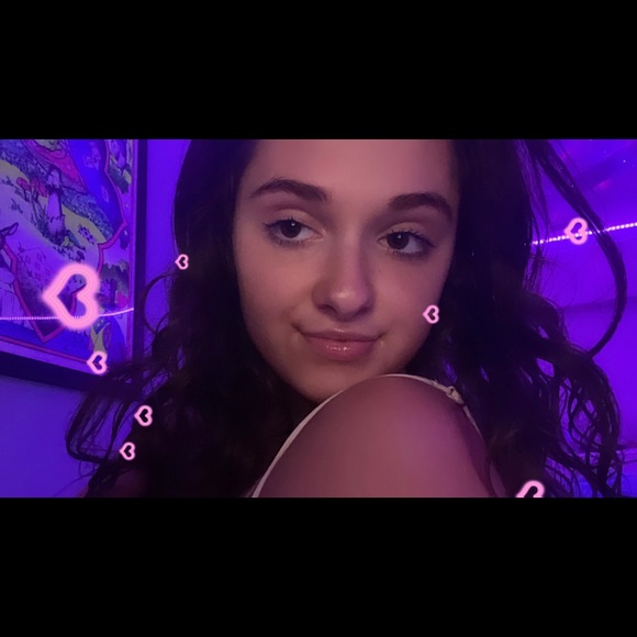 Meet your Posher, Faith - Picture 1 of 1